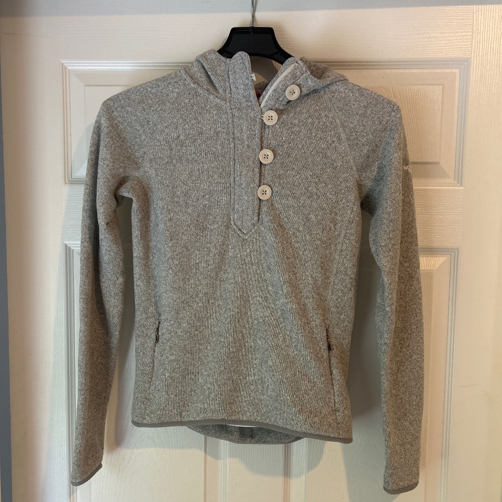 Women’s Northface Hoodie